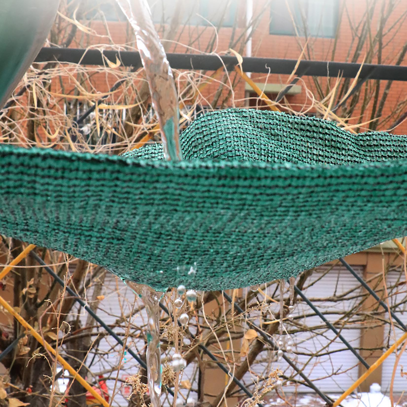 Telo Ombreggiante Verde 3x7m 90% Rete Ombreggiante Con Occhielli,Tessuto Ombreggiantes Traspirante HDPE,Vele Privacy Antistrappo per Serra/Balcone/Cortile/Tetto/fiori/pianta