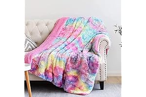 Cozy Haven: Snuggle-Worthy BLANKET for Dreaming Girls