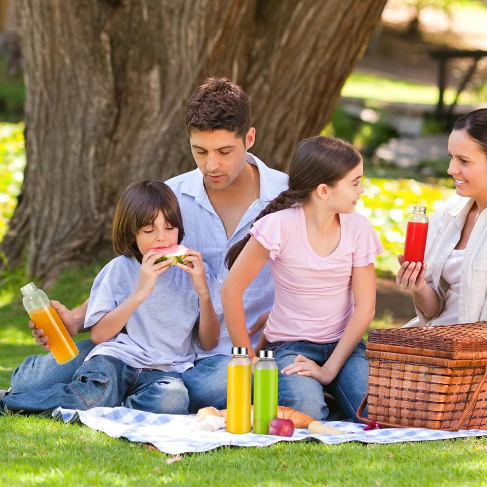 Amazon｜Zukro ガラスウォーターボトル 蓋付き 18オンス 再利用