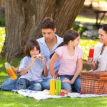 Amazon｜Zukro ガラス製ウォーターボトル 蓋付き 18オンス 再