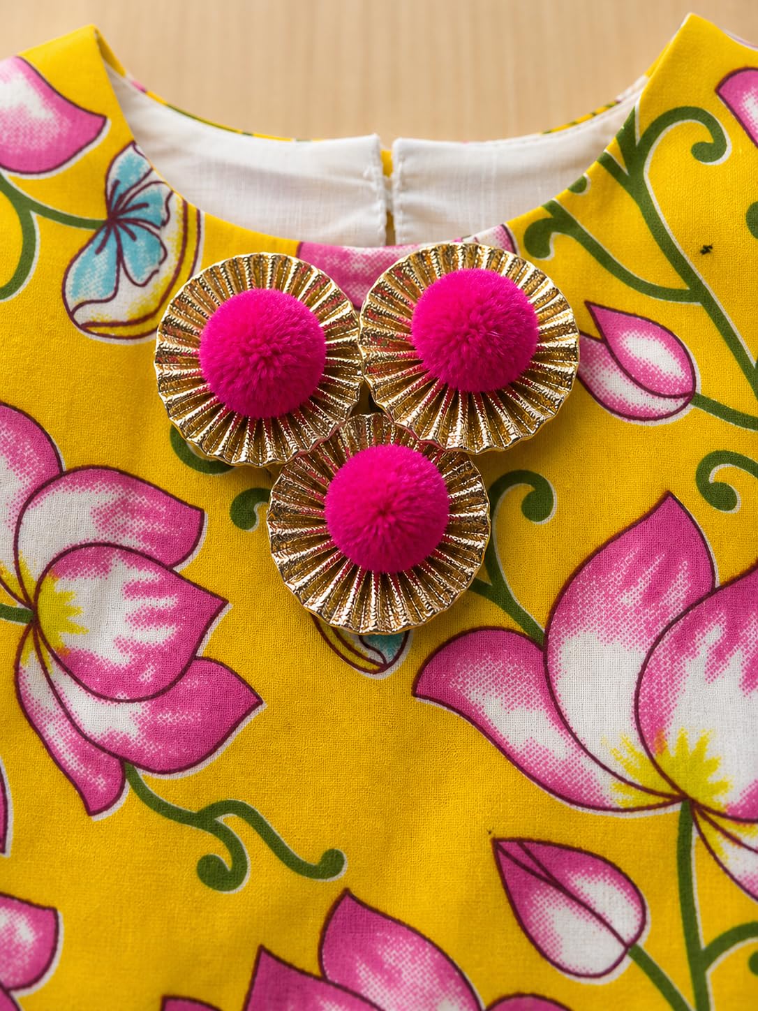 A.T.U.N. (ALL THINGS UBER NICE) Lehenga Choli - Set da ragazza in cotone etnico floreale con pizzo e Dupatta, tradizionale vestito festivo in 3 pezzi per bambini