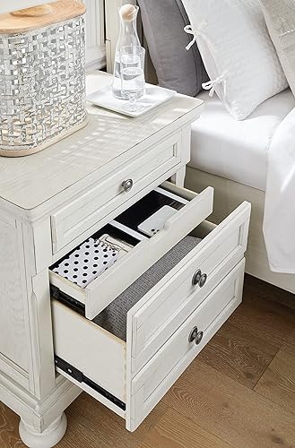 Miniatura 10 de Signature Design by Ashley Robbinsdale - Mesita de noche tradicional con 2 cajones, color blanco