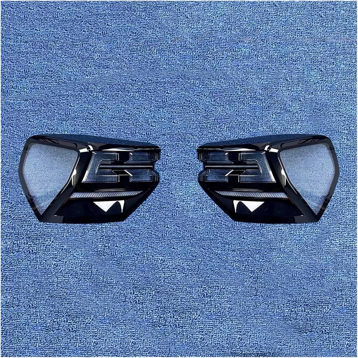 Compatible with LYNK&CO 05 2020-2023 Rear Car Taillight Cover Taillamp Lampshade Lampcover Tail Lamp Light Covers Lens Clear Shell Caps(Outside Right)