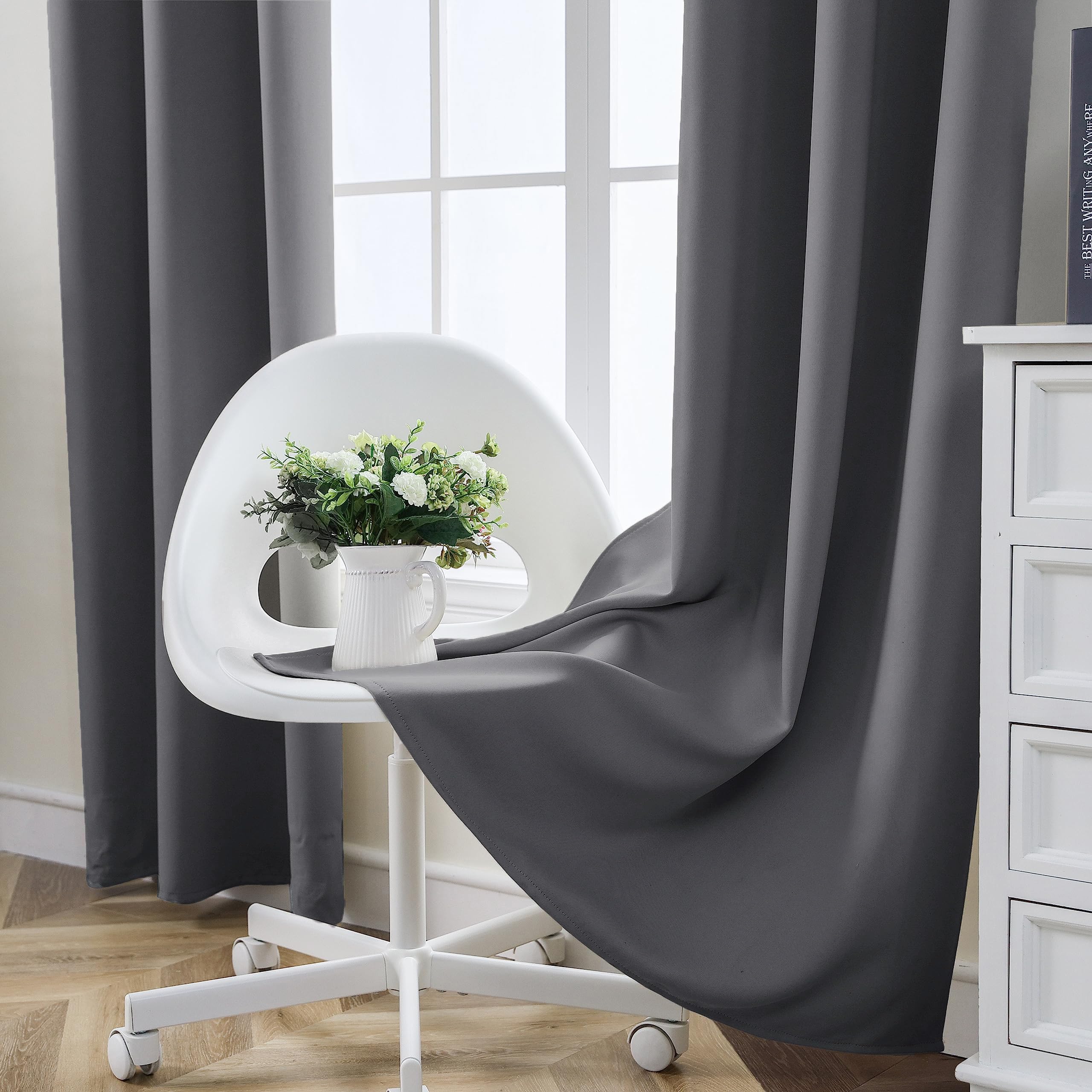 Rideau Occultant 2 Pièces 140x245cm, Rideau Thermique Isolant Anti Froid et Chaleur Tenture Opaque à Oeillets Lumiere Anti UV Decoration Chambre Maison Salon Intérieurs