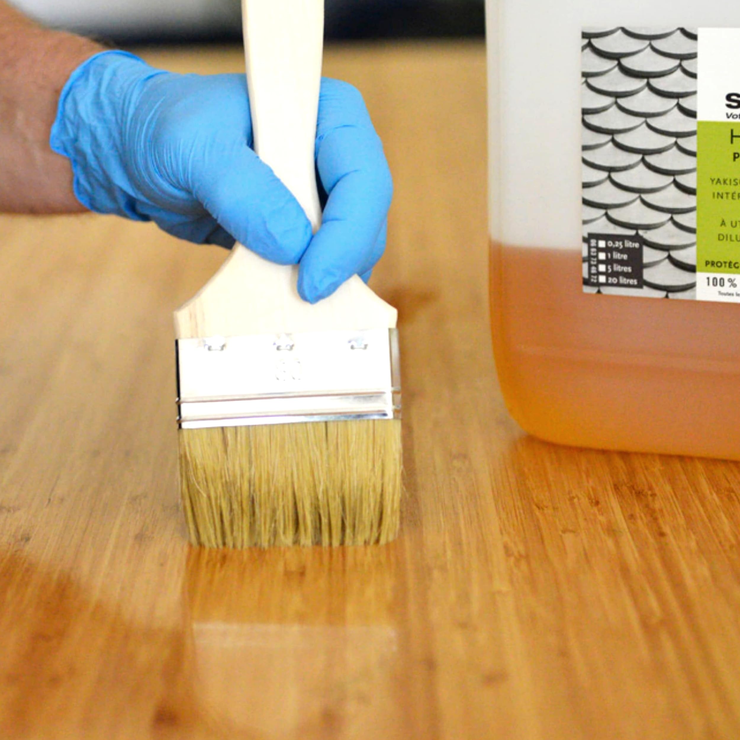 (Sol-éco) Huile Haute Protection. Protège le bois intérieur extérieur 1L | Fluide et pénétrante - Tung et huile d'orange (D-limonène) - Parquet, plan de travail, salle de bain, Hydrophobe