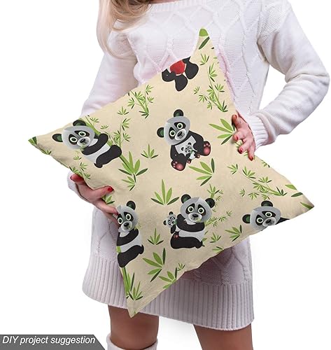 Miniatura 5 de Tela de panda Lunarable de The Yard, diseño de oso asiático con dibujos animados comiendo hojas y ramas, animal silvestre, tela decorativa para
