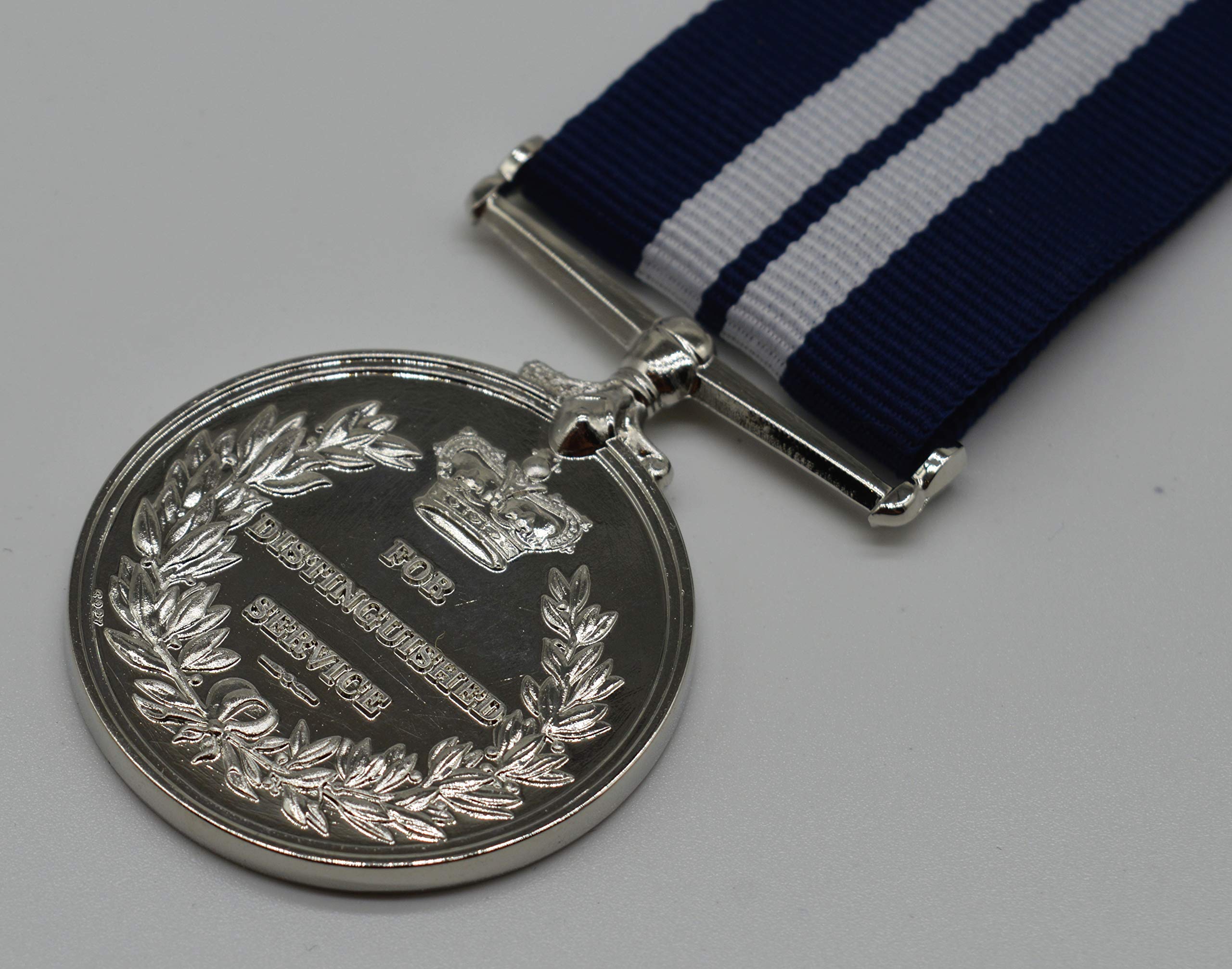 The Commemorative Coin Company Silver Full Size Replica Elizabeth Ii Distinguished Service Medal & Ribbon Er-Ii Dsm Navy
