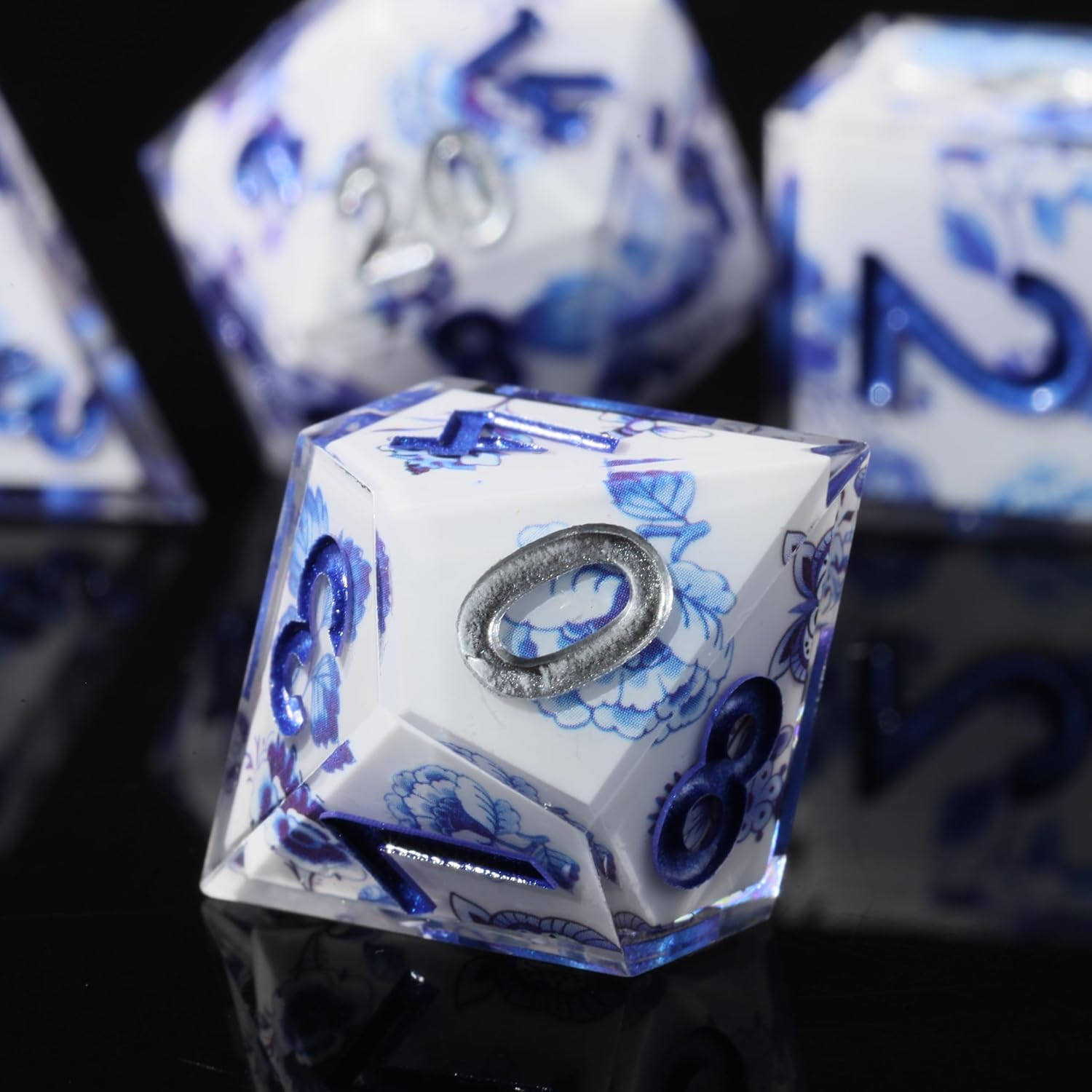 Mini Planet Resin Sharp Edge Polyhedral Dungeons and Dragons Handmade DND Porcelain Dice Set