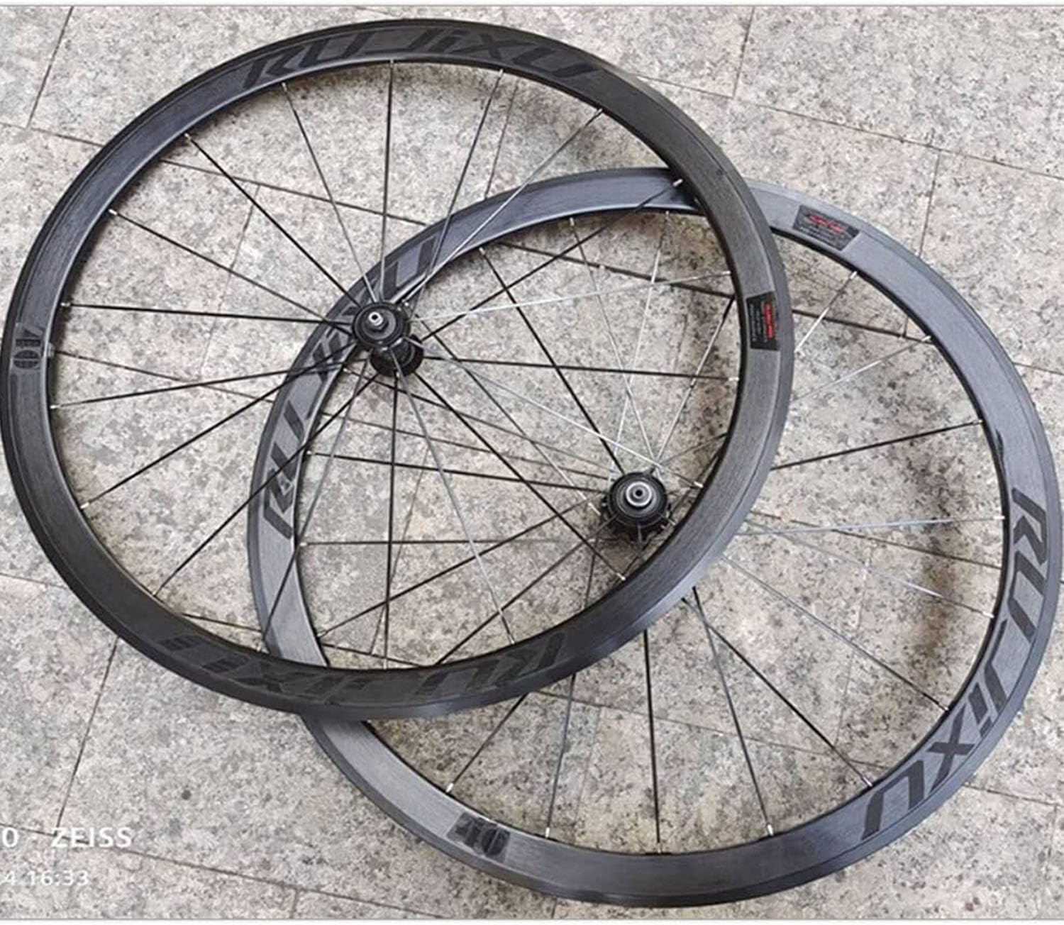 700cカーボンホイール Amazon.co.jp: ロードバイクホイール 700C カーボンファイバー