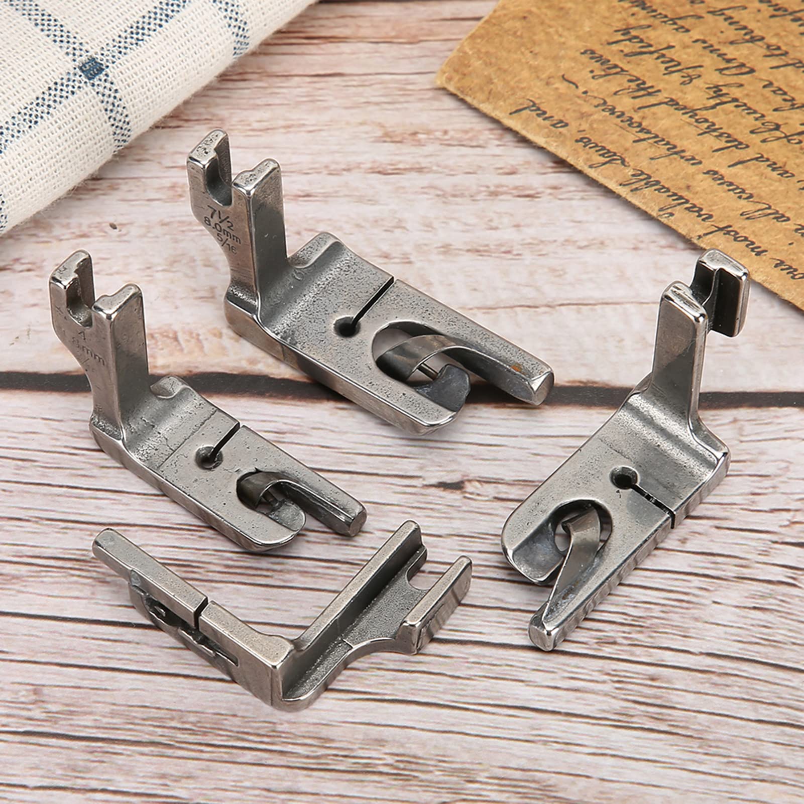 Lot de 4 Pieds-de-biche à Ourlet Roulé en Acier Inoxydable, Accessoires pour Machine à Coudre Industrielle
