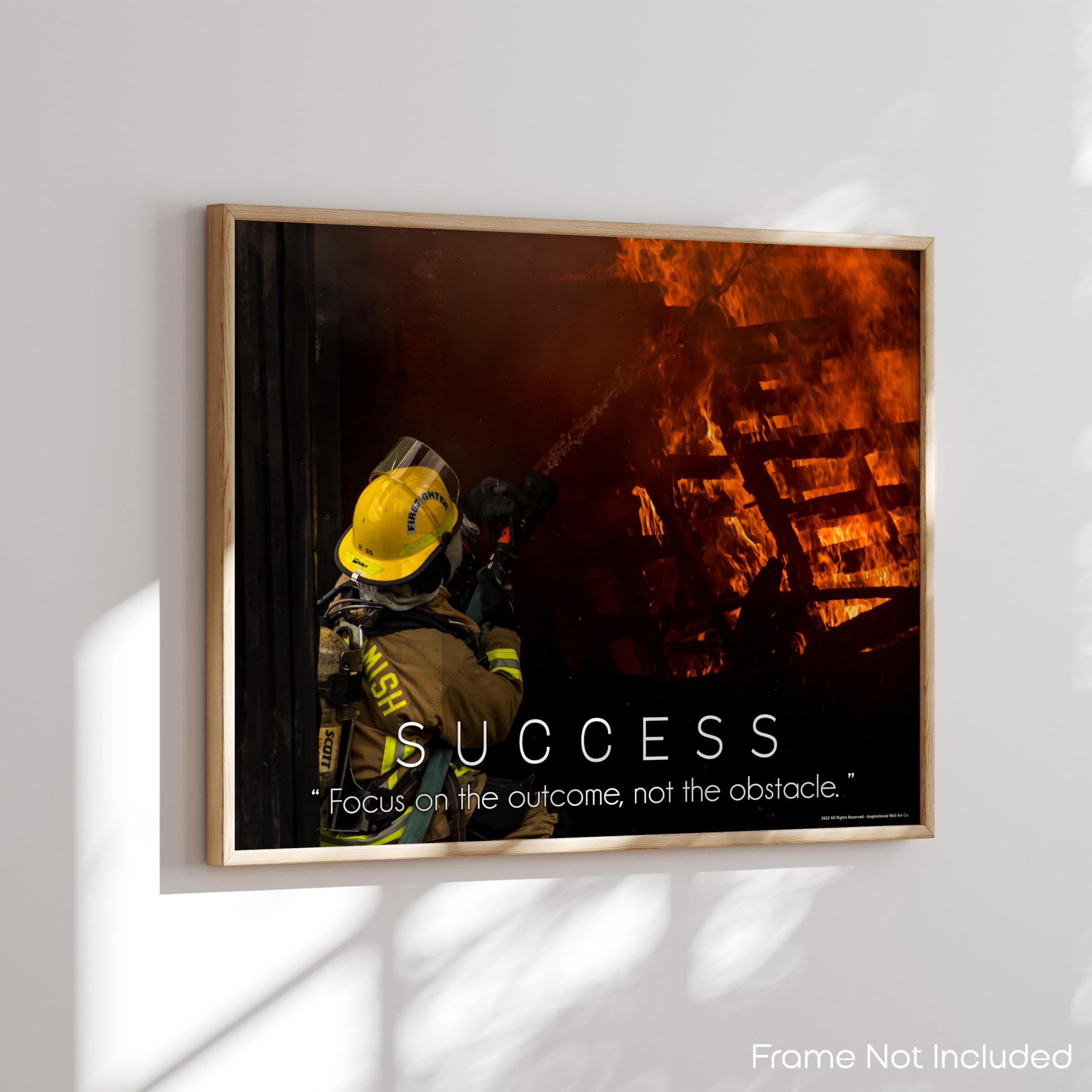『消防士４』油絵 現代アート Amazon.co.jp: Inspirational Wall Art Co. - Success - 消防士