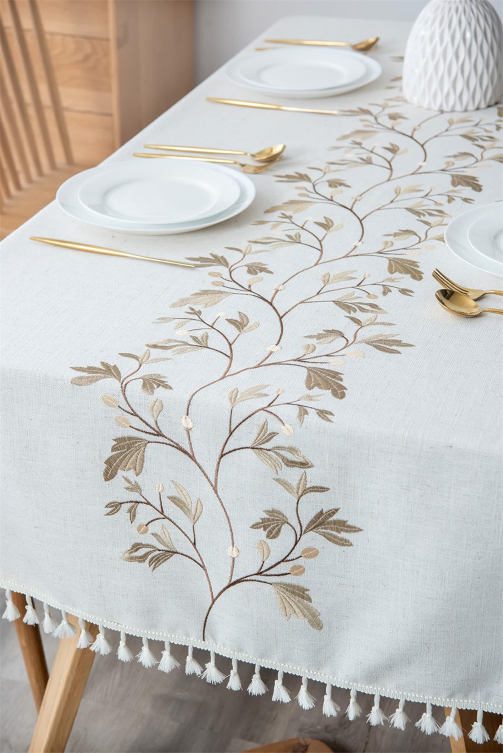 Tovaglia da Cucina Rettangolare, Tovaglie 140 x 240 cm Foglia ricamata con nappa in Poliestere Tovaglia per Casa e Cucina, Tovaglia Elegante per PicnicStyle2-Khaki