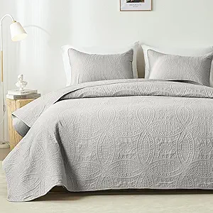 akkialla Twin Quilt Bedding Set,Light Grey Ultrasonic Quilt Set,Lightweight Soft Bedspread Coverlet,Modern Style Coin Pattern Bed Cover for All Seasons,2 Piece(1 Quilt,1 Pillow Sham)