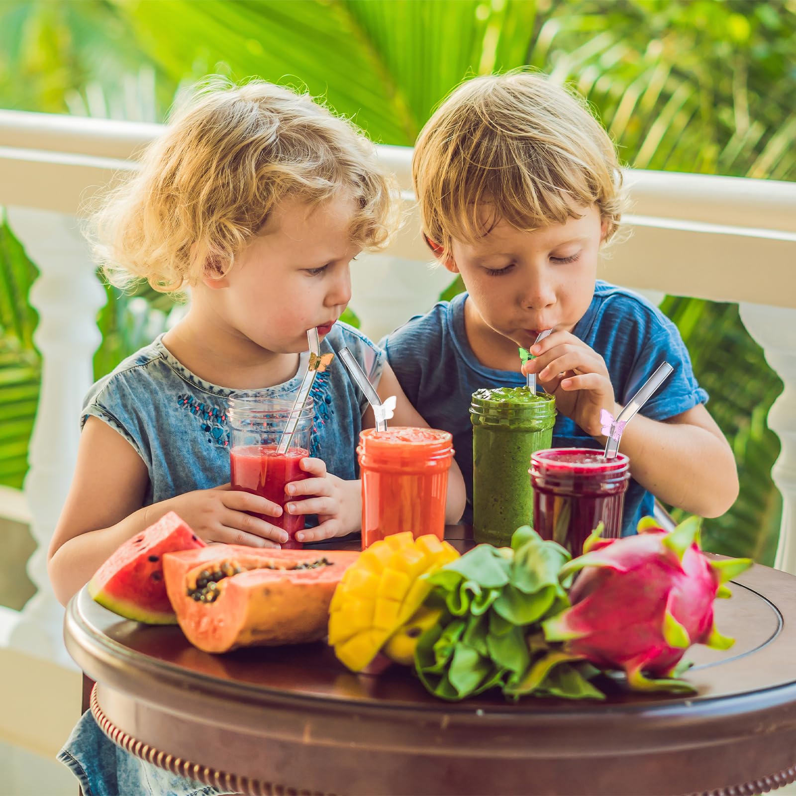 6 sztuk szklanych słomek do picia wielokrotnego użytku, zakrzywione szklane słomki do picia ze szczoteczkami do czyszczenia, do soków, koktajli, smoothie, kawy, mleka (motyl)