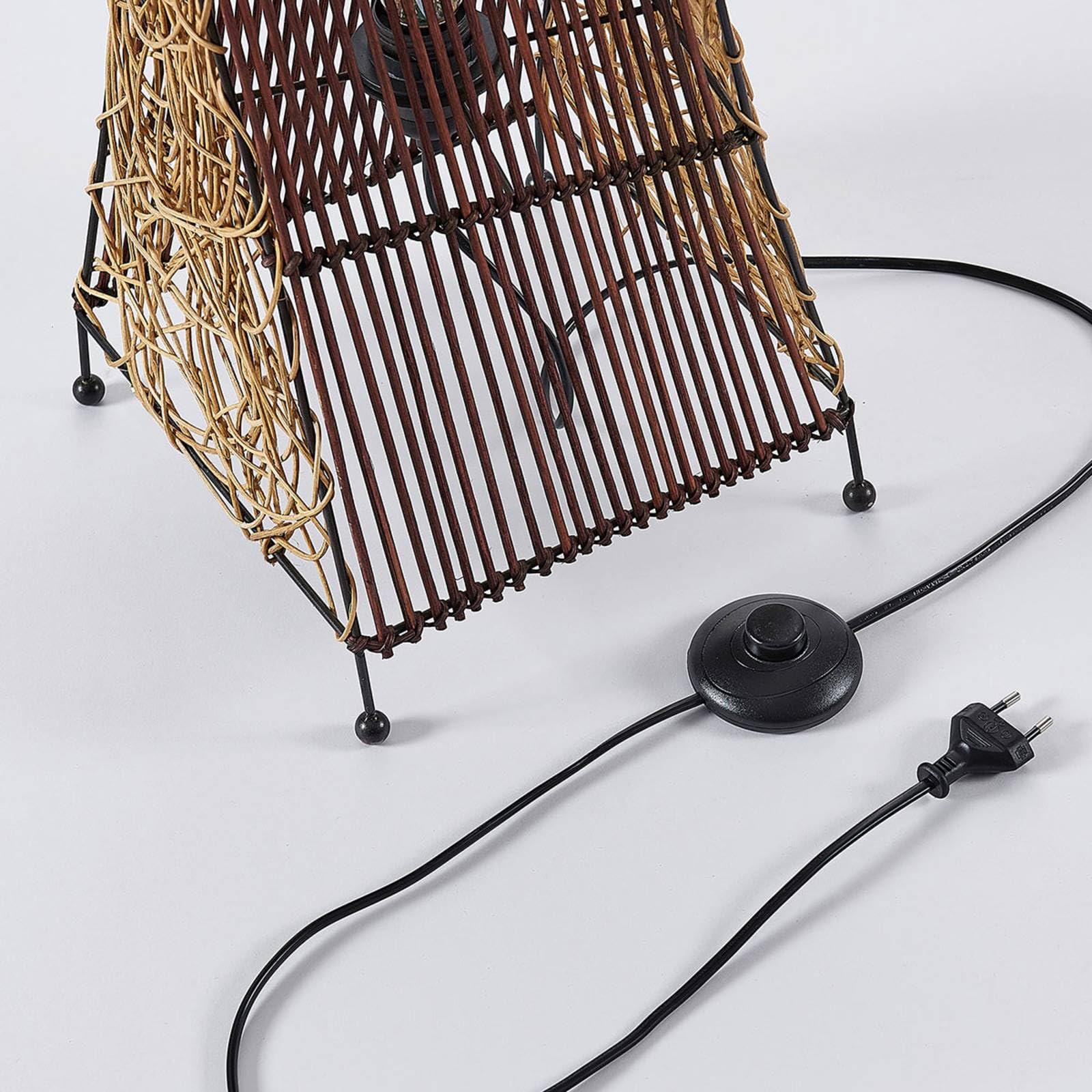 Lindby Lampada da terra colore Ocra ad es. Soggiorno & Sala pranzo lampada in legno
