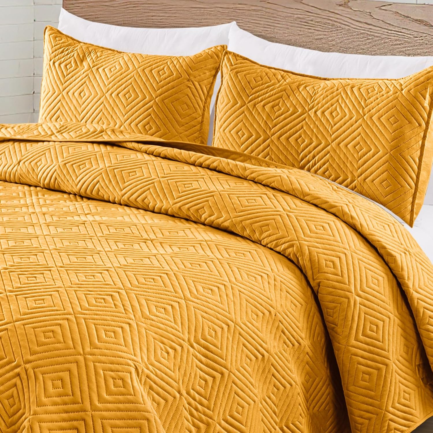Exclusivo Mezcla Quilt Set King Size, Soft Yellow Quilts