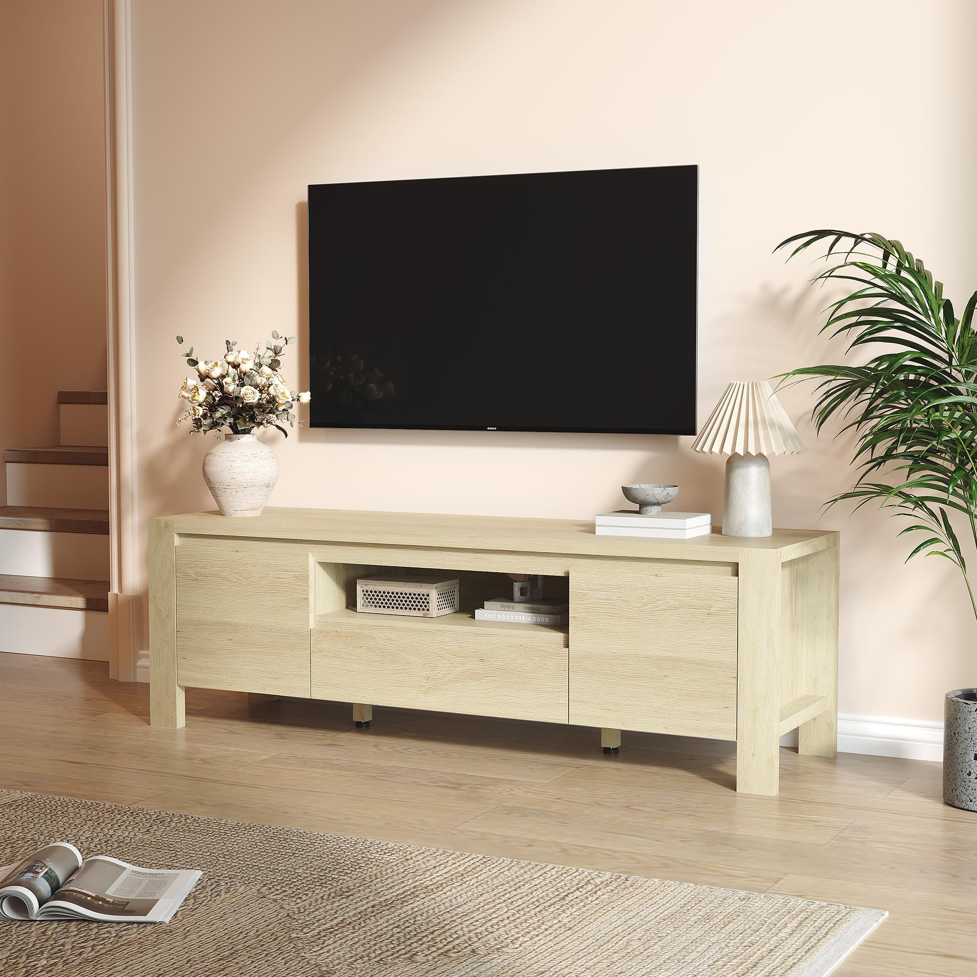 TV Stand with Cabinet Doors, Entertainment Center with Adjustable Shelves, Media Console with Cable Management for Living Room or Bedroom，Natural Wood