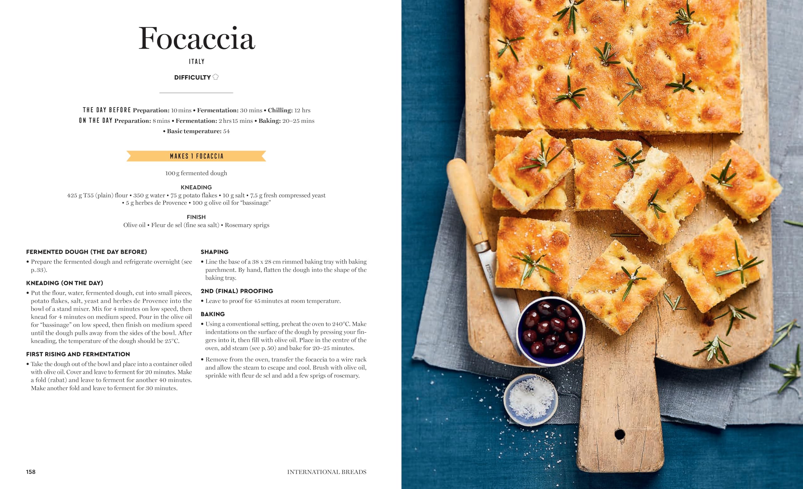 Le Cordon Bleu Bakery School: 80 Step-By-Step Recipes for Bread and Viennoiseries