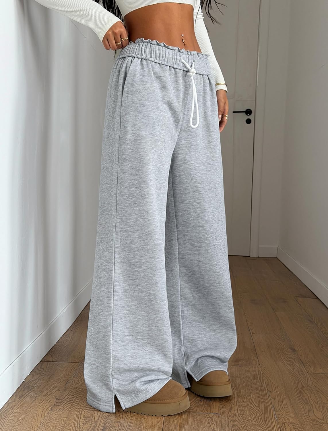 ZAFUL Women's Fleece Lined Sweatpants Foldover Waistband Drawstring Wide Leg Sweat Pants Warm Lounge Pants with Pockets - Image 4