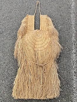 Amazon.co.jp: 雨蓑山-1藁蓑蓑古民具昭和レトロアンティーク手作り貴重