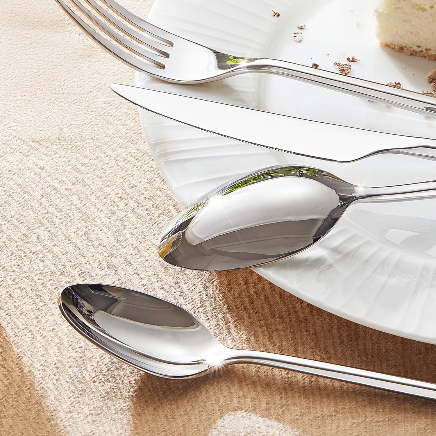 HIKAA 30-Teiliges Luxuriöses 18/10 Edelstahl Besteck Set 6 Personen | Spülmaschinenfest, Hexagonale Griffe für Cutlery Set, Hochglanz & Rostfrei, Elegantes Bestecksets für Zuhause & Hochzeit