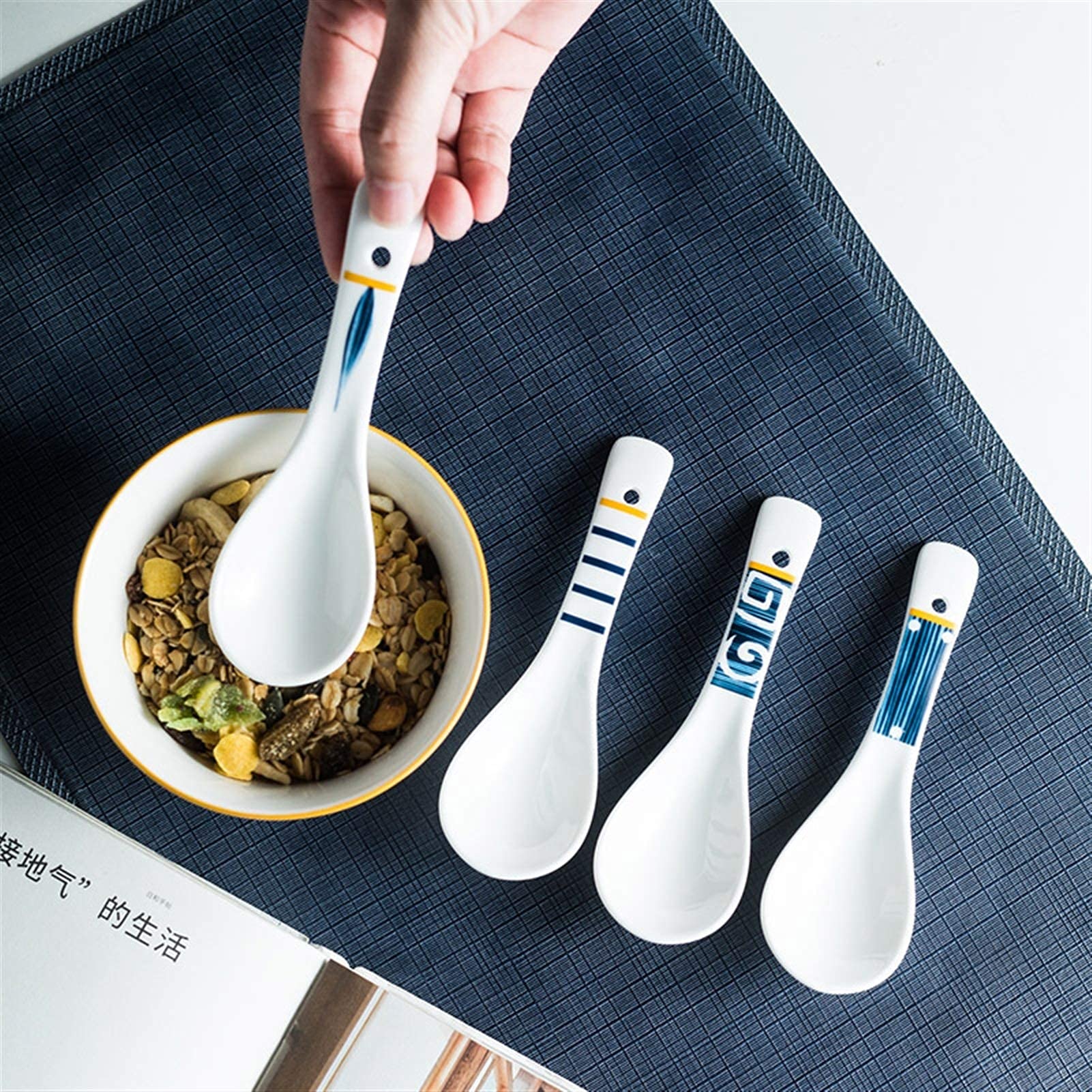Qingyao - Juego de cucharas dulces, cuchara para beber, cuchara sopera, cuchara de cerámica, cuchara de arroz, vajilla creativa, cuchara/olla de sopa (color: D) (E)