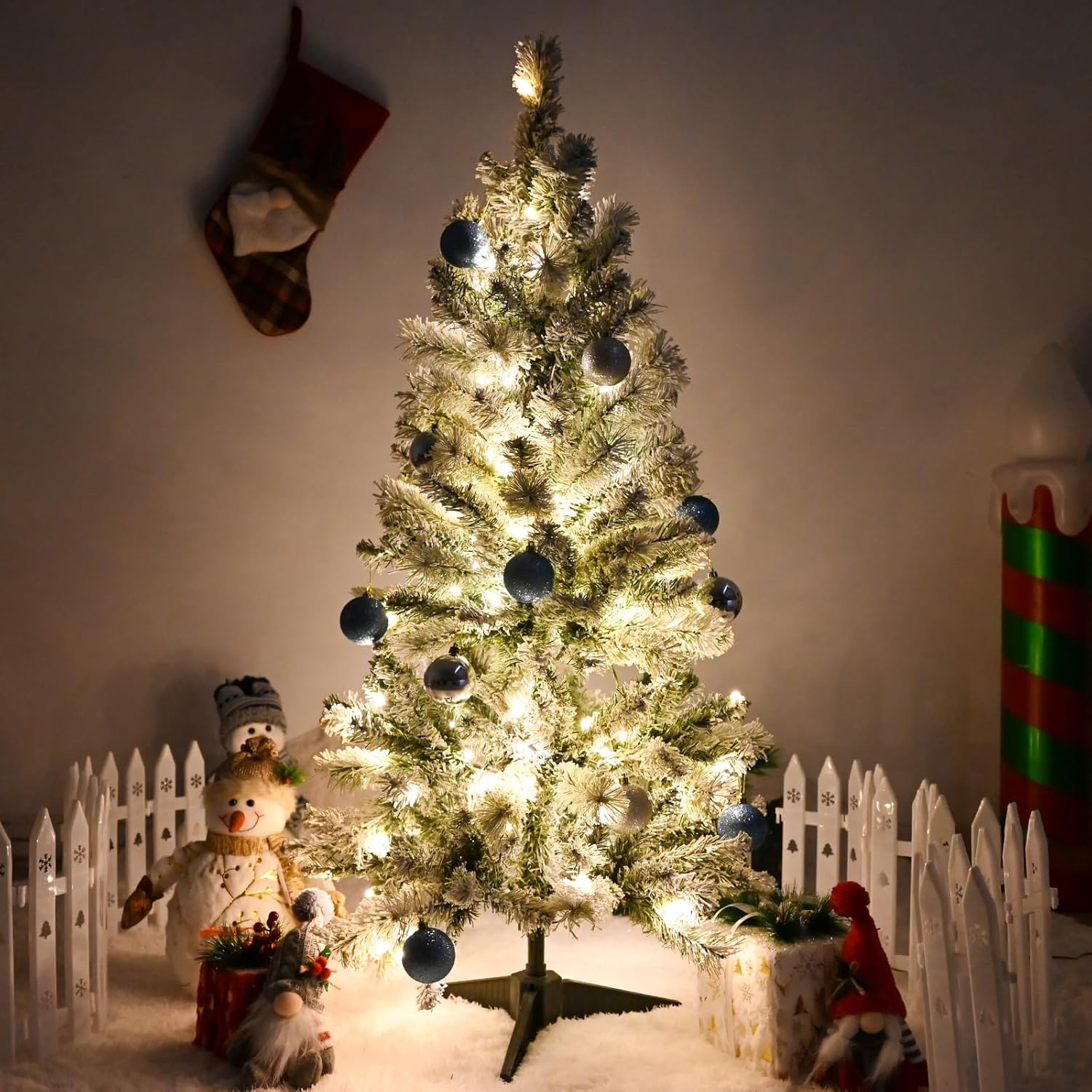 4FT Christmas Tree with Snow Top,Christmas Pencil Tree with Lights, Pre-lit Green Christmas Tree Display with Christmas Balls,Indoor Outdoor Lighted up Home Decor
