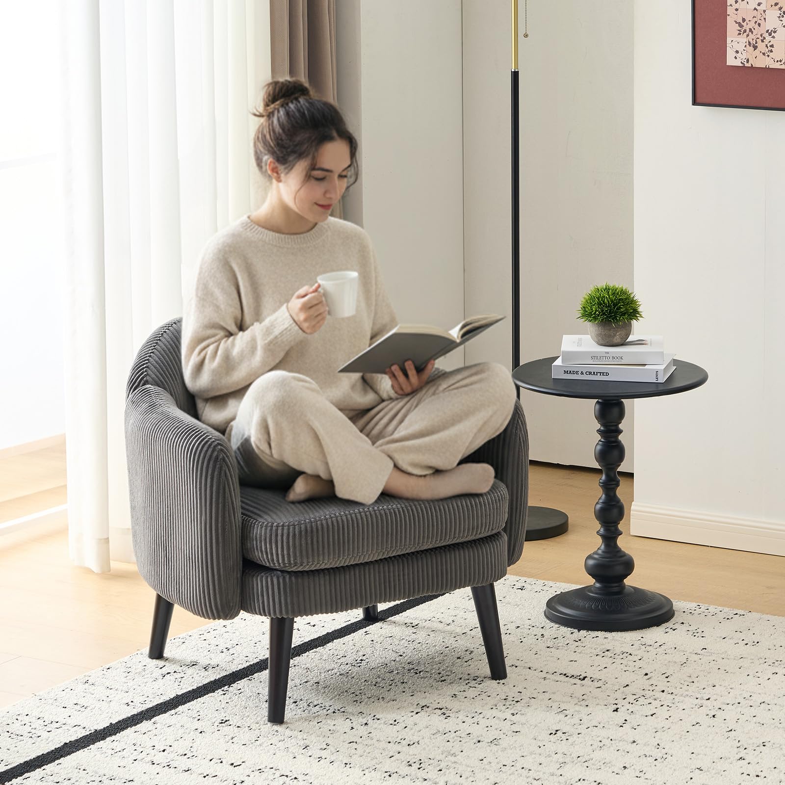 Bonnlo Sessel Gepolsterter Cocktailsessel, Moderner Loungesessel für Wohnzimmer, Lesesessel, Clubsessel, bis 113 kg belastbar, Schlafzimmer, Büro oder Wartebereich (Cord-Stoff, Dunkelgrau)