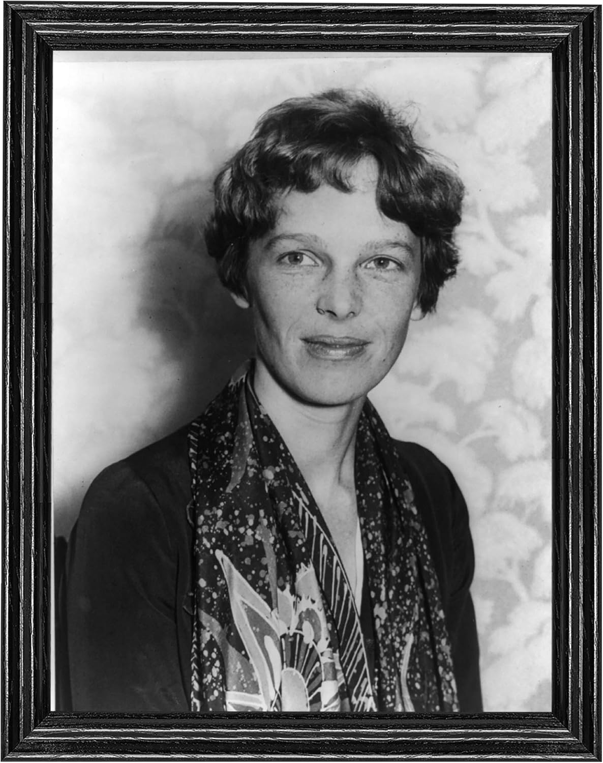 Amelia Earhart Photograph in a Black Wood Frame - Historical Artwork from 1928 - (5" x 7") - Gloss