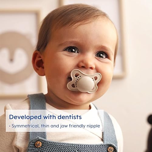 Miniatura 3 de MAM Chupetes originales de día y noche, chupete Binky de 0 a 6 meses, silicona sin BPA, brilla en la oscuridad, mejor para bebés recién nacidos,