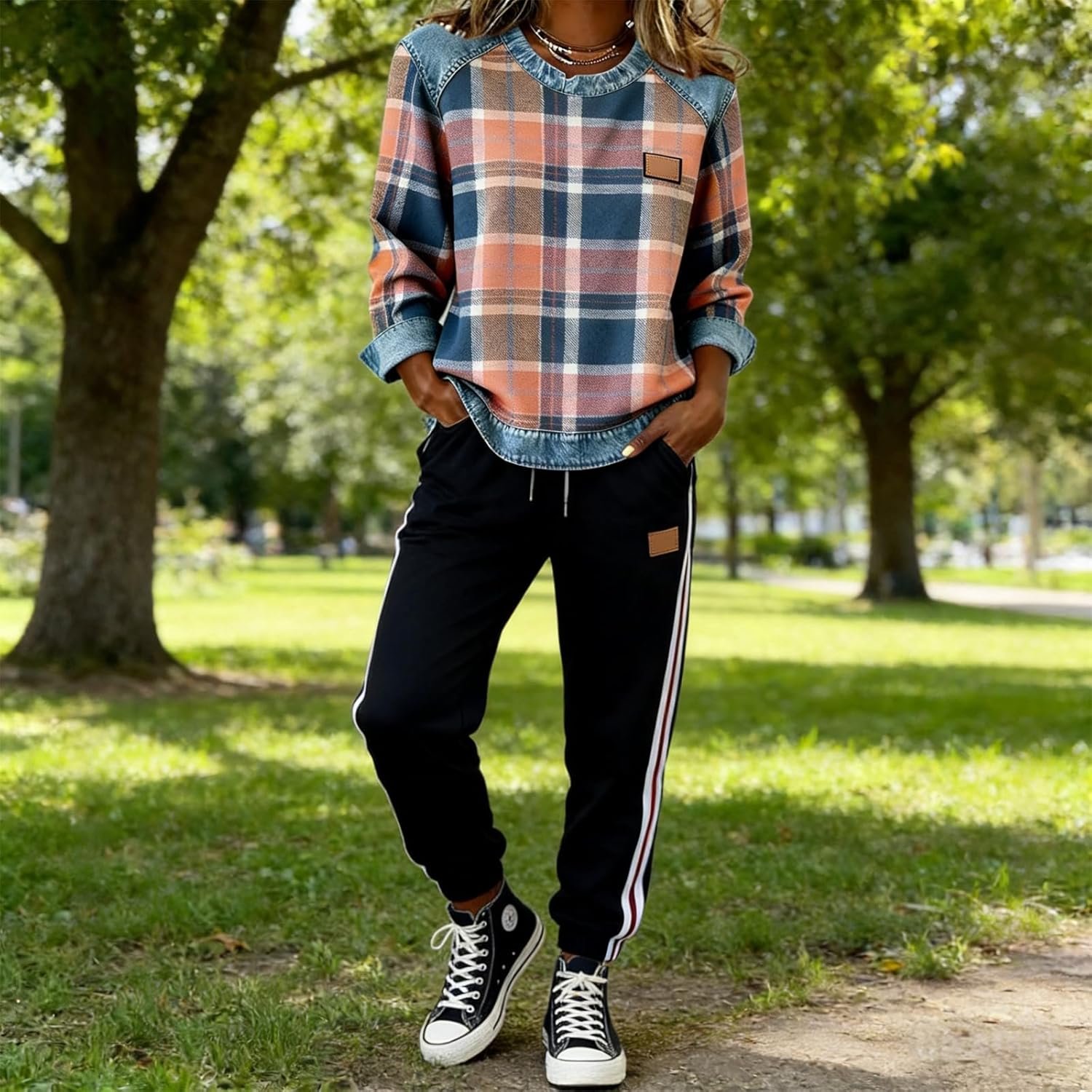 Women's Denim Patchwork Sweatshirts, Crew Neck Long Sleeve Color Block Sweatshirt, Plaid Pullover Sweatshirt for Women - Image 5