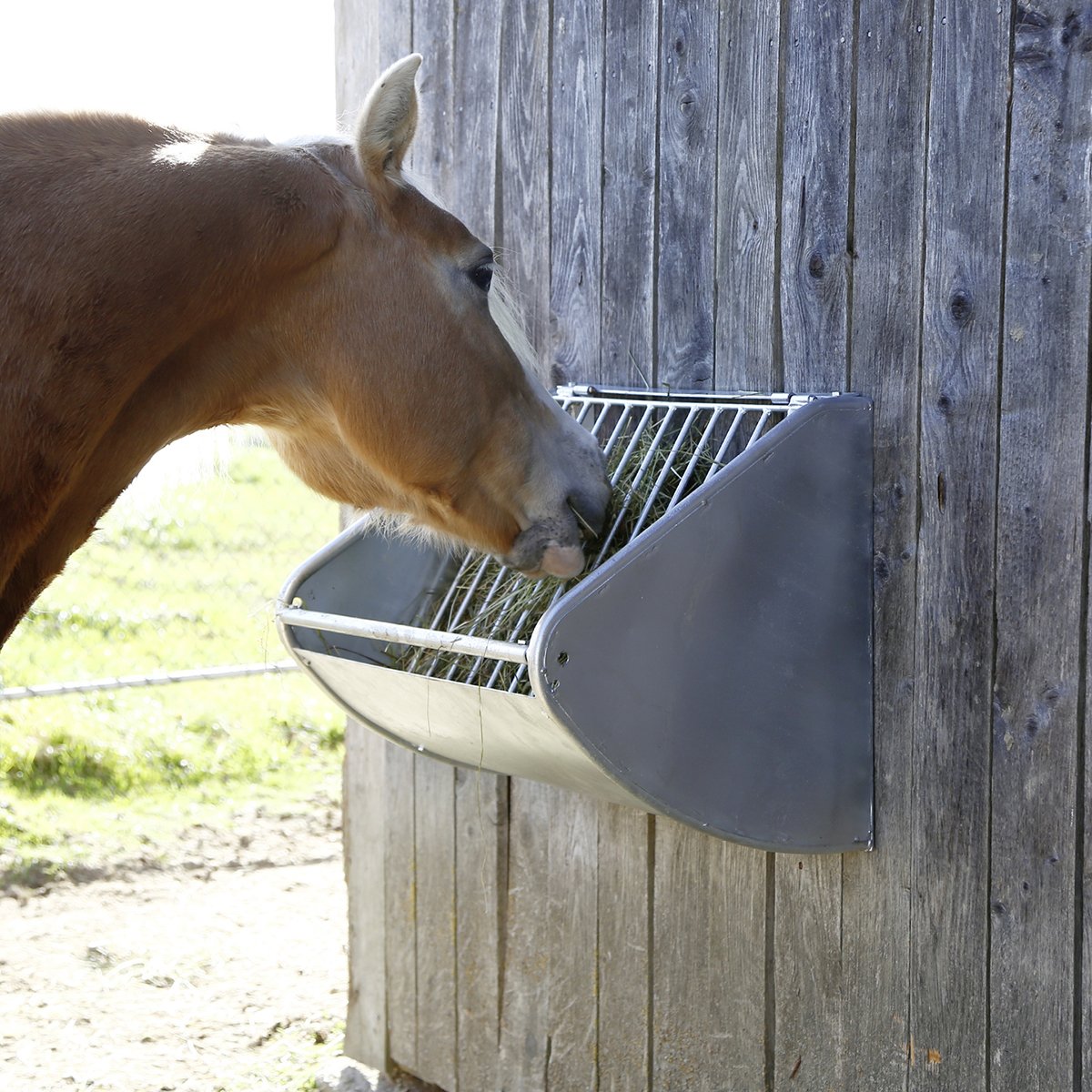 Hay Rack with Feed-saving Bars For Horses