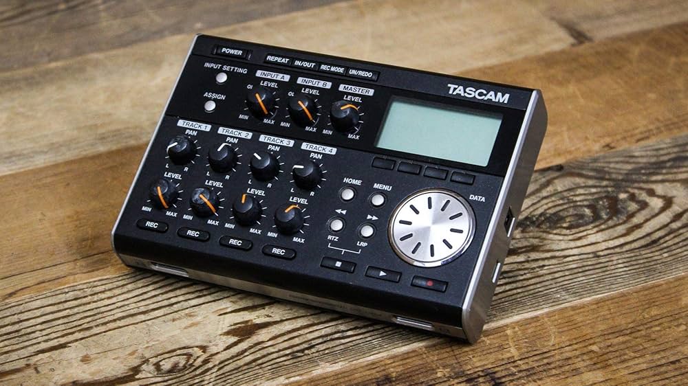 TASCAM DP-004　MTR H65528000001000-00-600x600.jpg