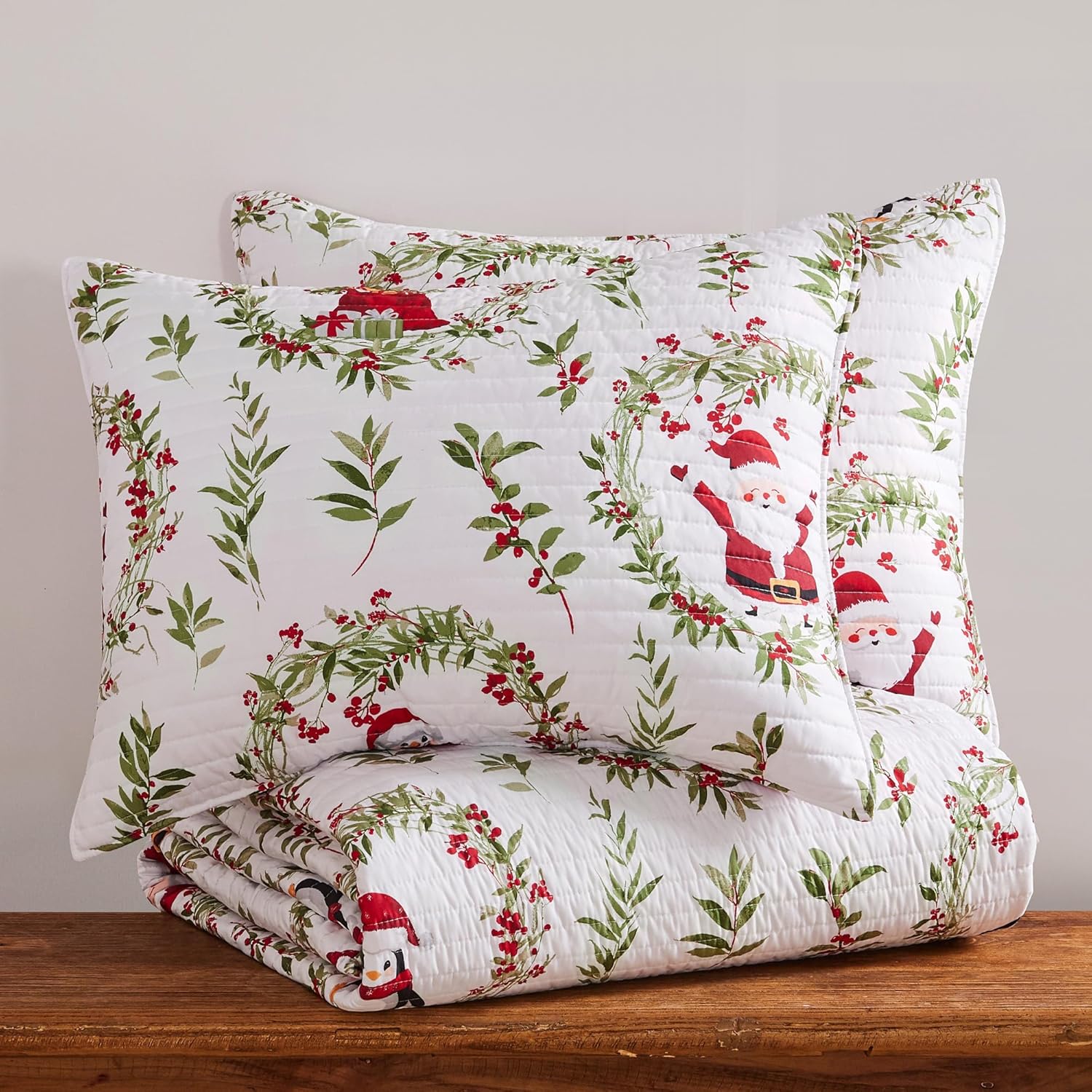 Levtex Home - Pine & Plaid Quilt Set - Full/Queen Quilt and Two Standard Shams - Holiday Wreath - Red White Green - Quilt (88x92in.) and Shams (20x26in.) - Reversible - Polyester