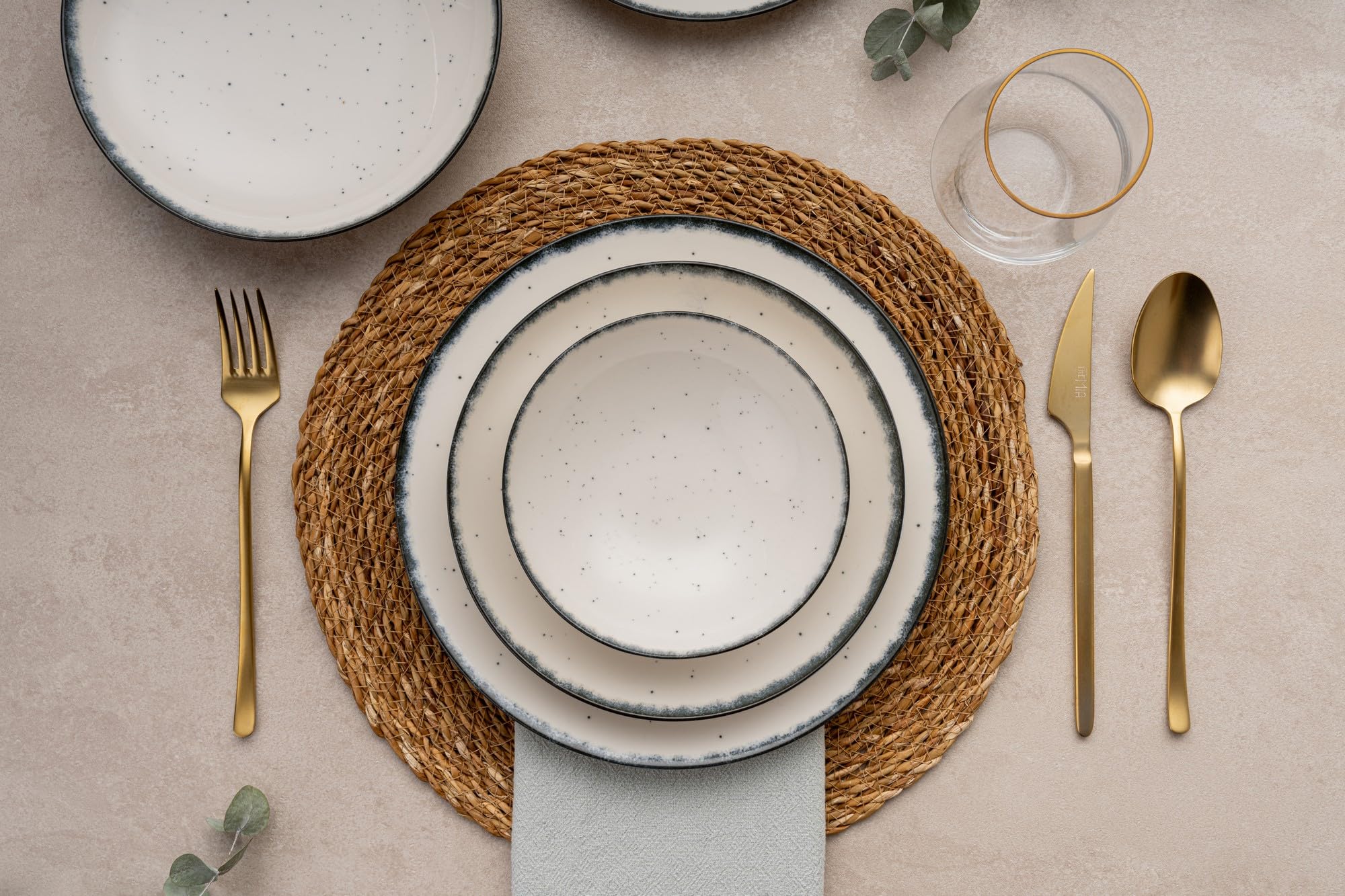 Elegant Set da Pranzo 24 Pezzi, 100% Porcellana | Include Piatti da Servizio, Ciotole, Piatti da Dessert | Adatto per Lavastoviglie e Microonde | Perfetto per Ogni Occasione
