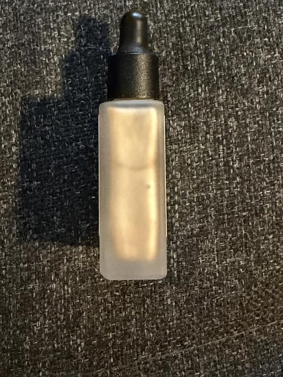 Typology Paris Glow Drops with 5% Vitamin C + Aloe Vera - TEINTE-7001