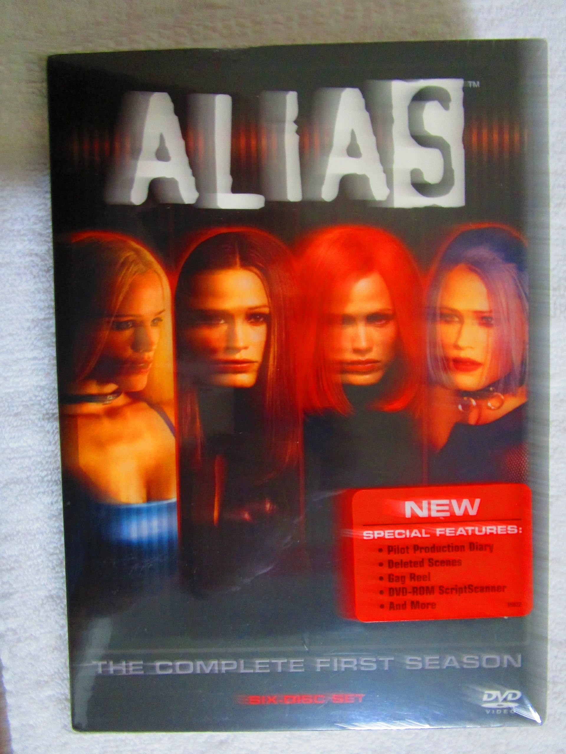 Alias: Temporada 1 en DVD, soluciona la falta de streaming con la edición importada de USA