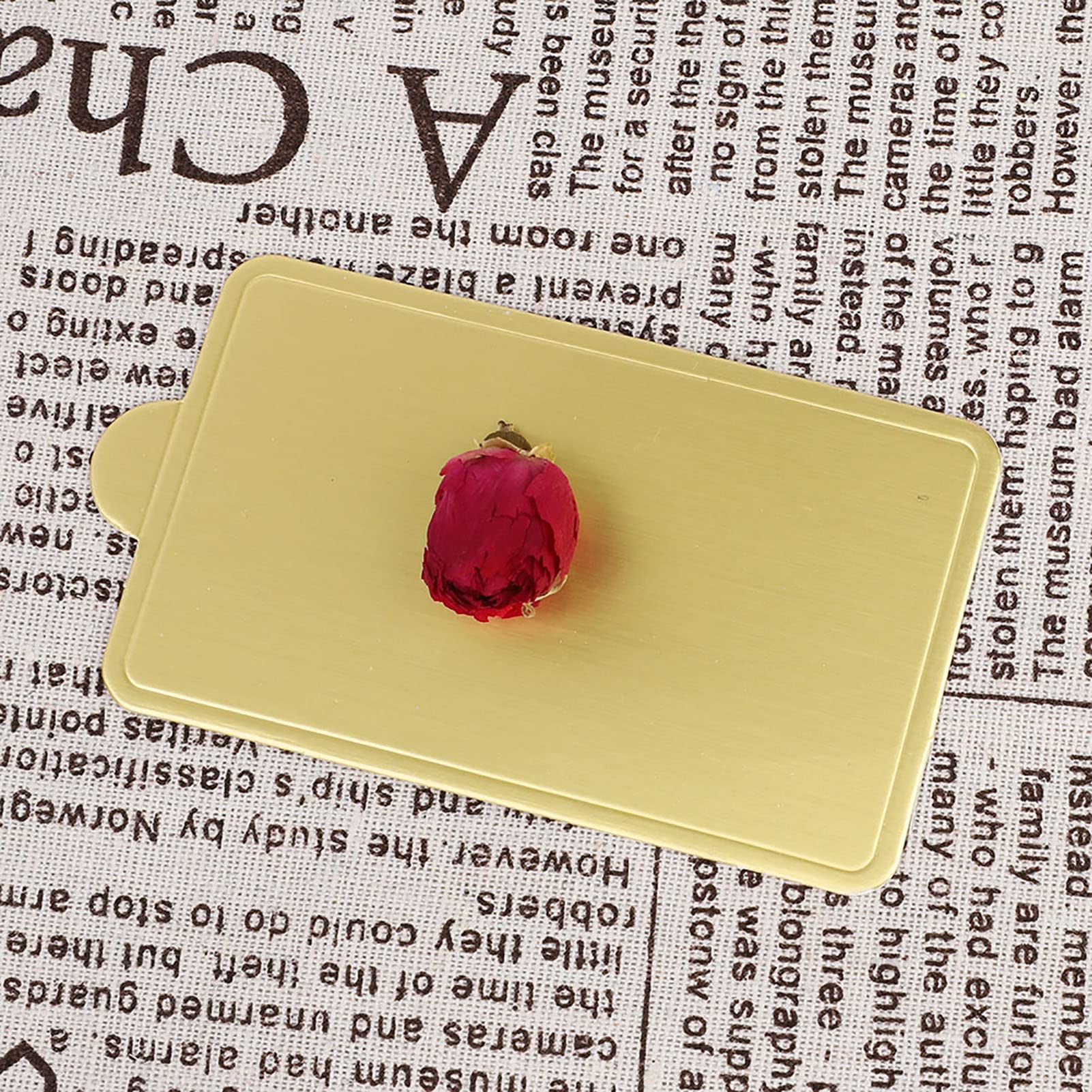 Cake Board, Cake Base Gold Board Mini Paper Plates 100PCS for Displaying Pastries, Cupcakes, Cookies (Small Rectangle)