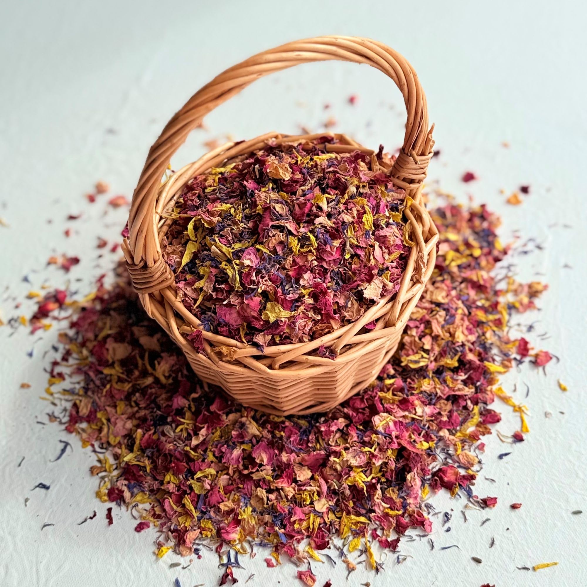 Stripey Finds 02 Rose Cornflower Marigold And Lavender Natural Petal Confetti - 5 Litres - Red & Pink Rose, Blue Cornflower, Yellow Marigold & Lavender - Biodegradable (02)