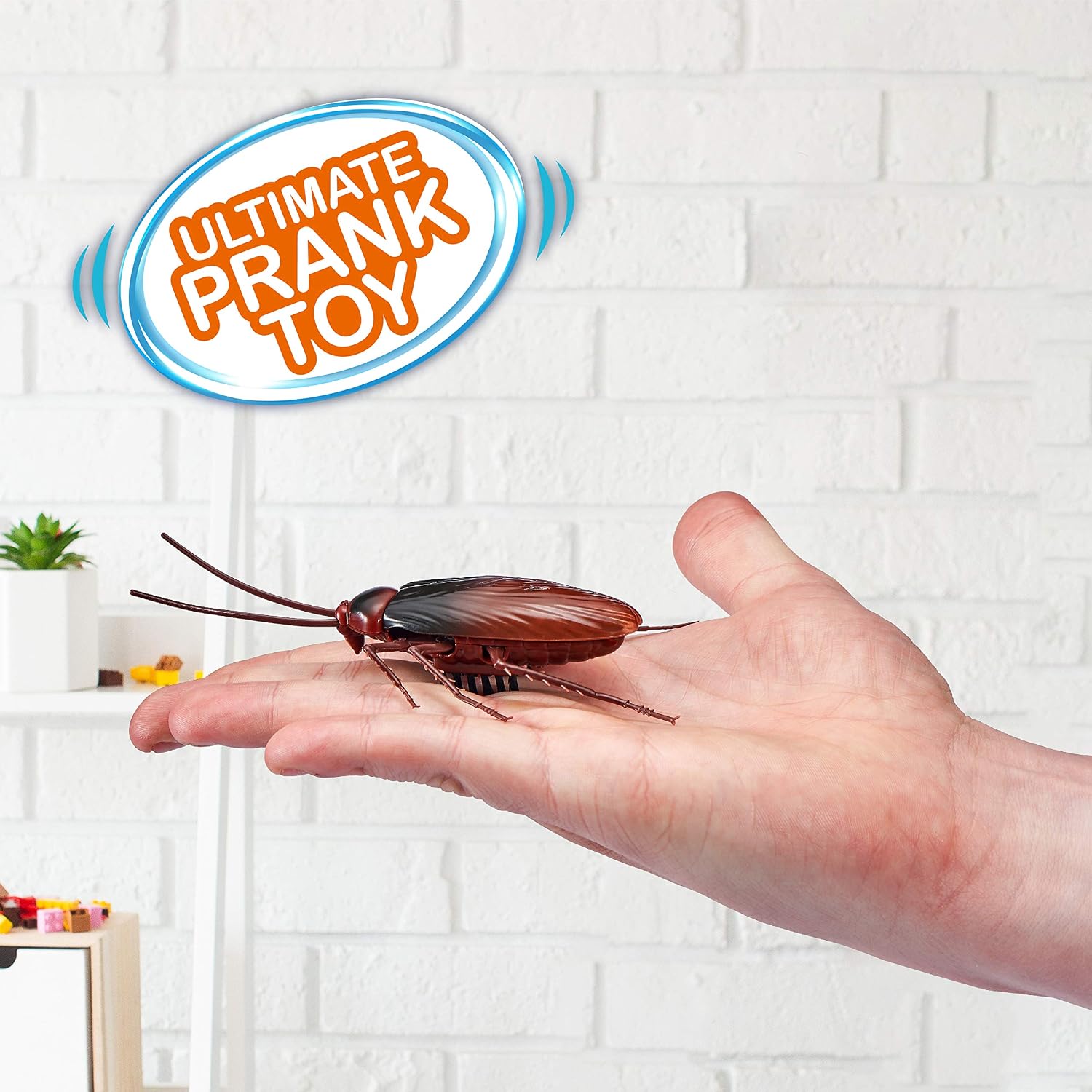 Robo Alive Scuttling Cockroach Battery-Powered Robotic Toy (2 Pack) (Custom Packaging) by ZURU