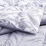 Amazon Basics Ultra-Soft Light-Weight Microfiber Reversible Comforter Bedding Set - Ikatlink King, Gray Medallion