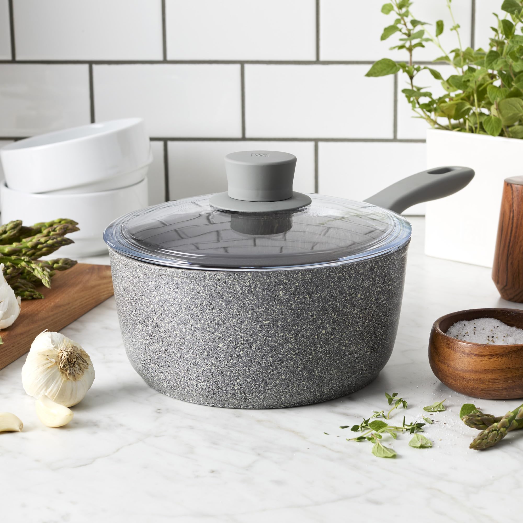 ZWILLING Parma Plus - Casseruola antiaderente in alluminio con coperchio, 2,9 qt
