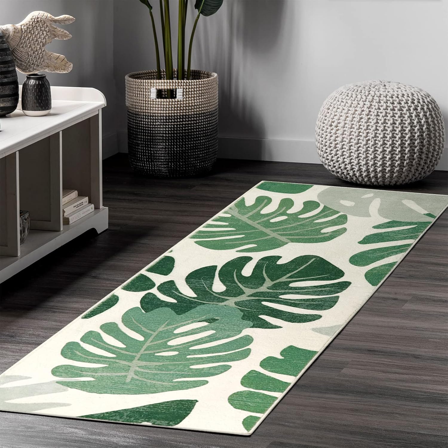 Lukinbox Bathroom Runner Rugs, Green Leaf Non-Slip Bath Mat, Small Long Bath Rugs Cute Soft Microfiber Floor Mats Machine Washable for Living Room, Shower and Tub, 18"x47"