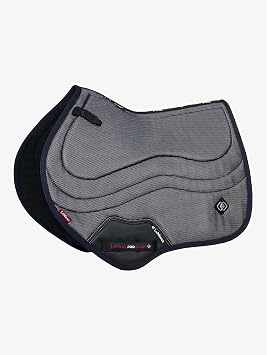 LeMieux Close Contact Saddle Pad - Saddle Pads for Horses - Equestrian Riding Equipment and Accessories