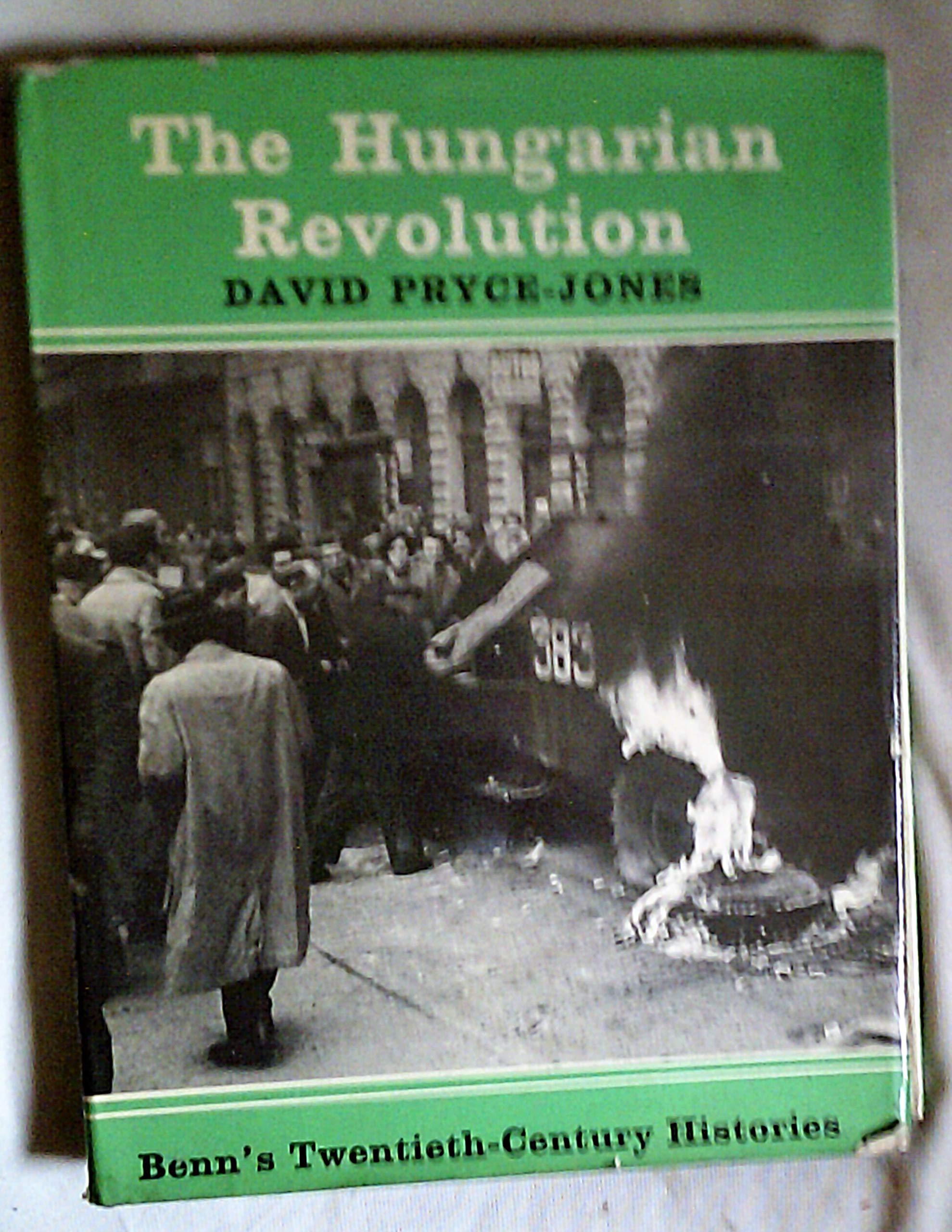 Buy Hungarian Revolution (20th Century History S.) — BookShops.in