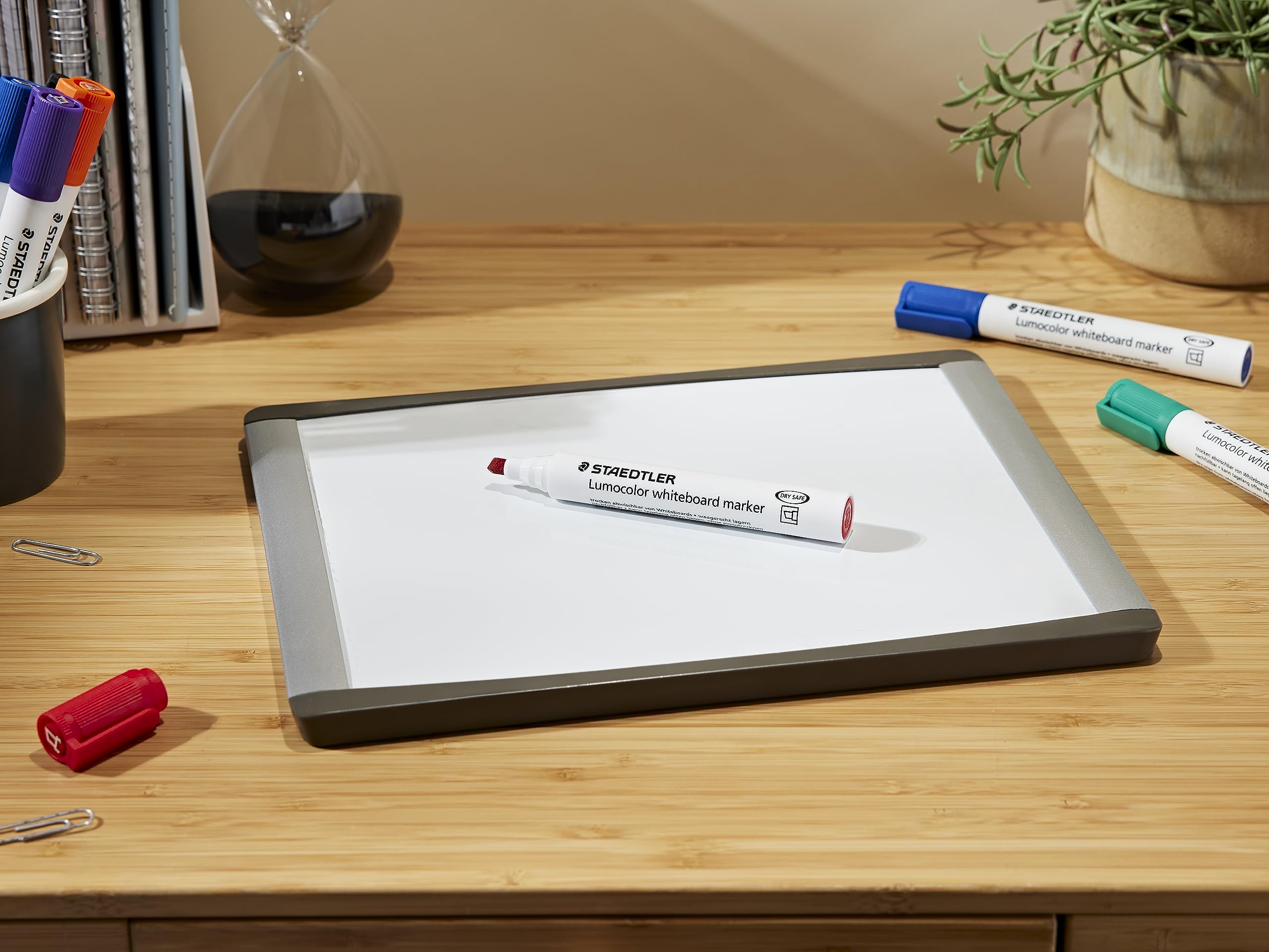 Staedtler 351 B WP8XST Zestaw Markerów Suchościeralnych do Tablic Wielokolorowe 8 Sztuk