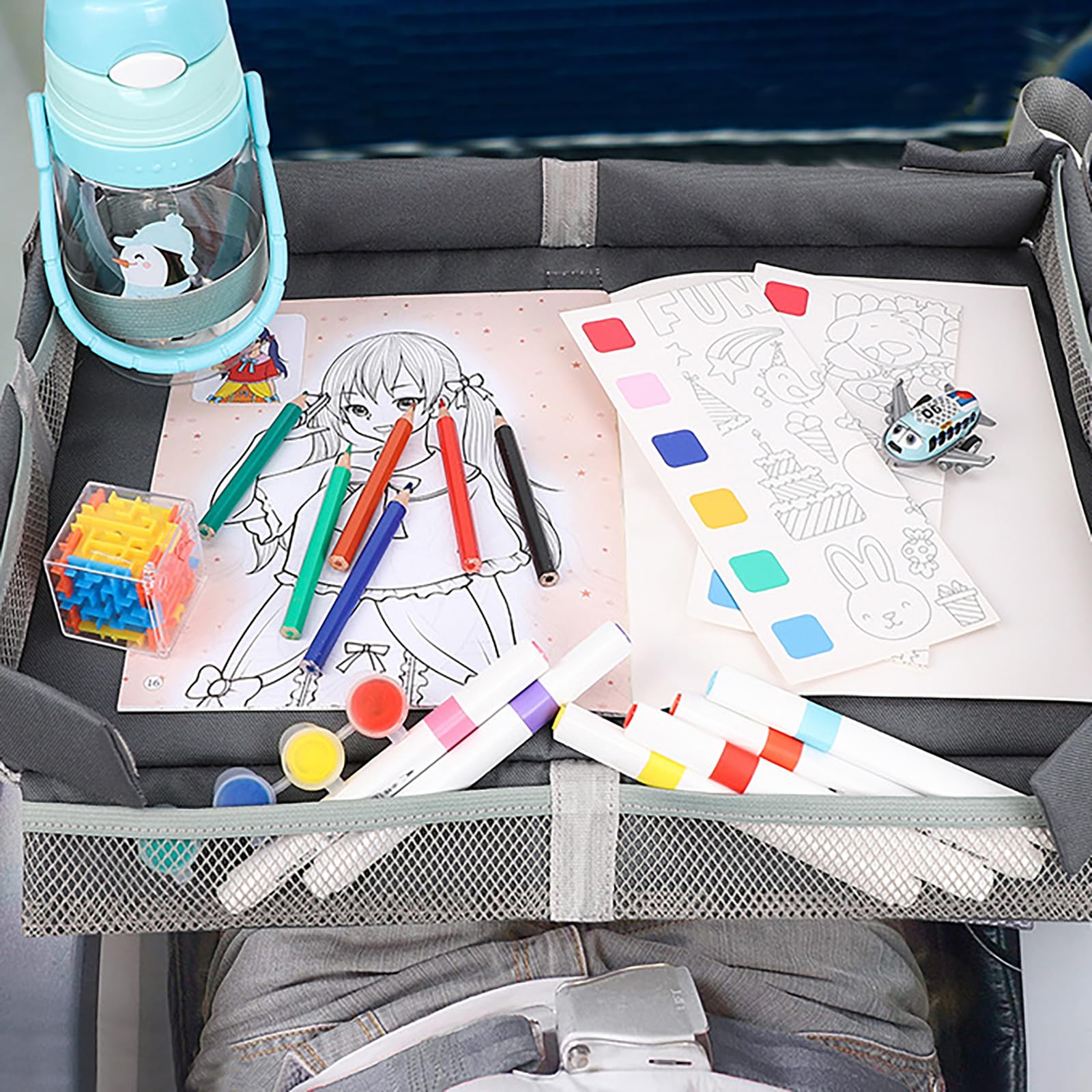 Escritorio de viaje multiusos para aviones infantiles, bandeja de actividades plegable portátil para aviones, bandeja de juego para educación en vuelo y diversión familiar esencial