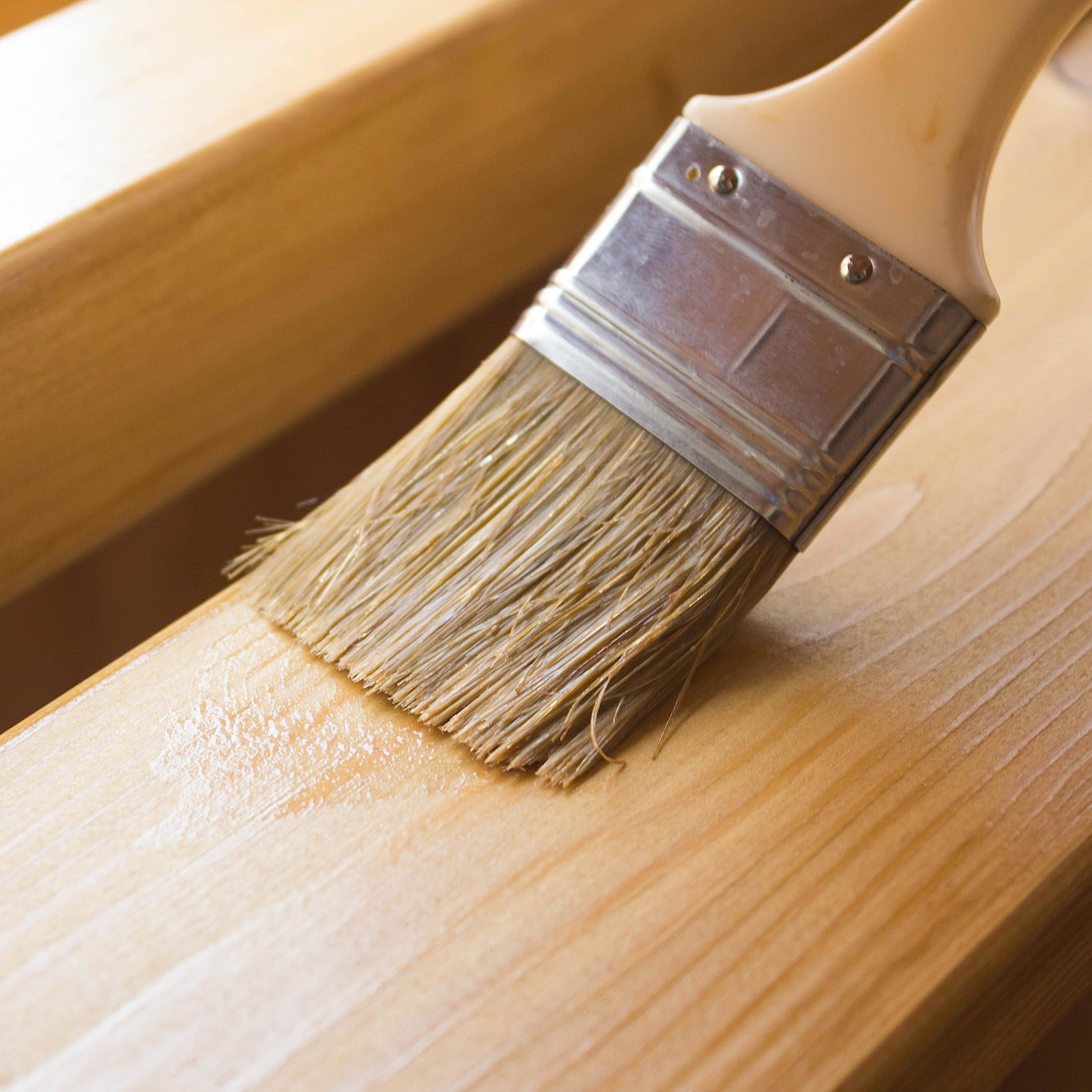 Isoliergrund Sperrgrund für Holz 2,5L (Transparent) | Grundierung und Sperrgrund gegen durchschlagende Holzinhaltsstoffe wie Harz, Äste und Gerbsäure – vor dem Lackieren