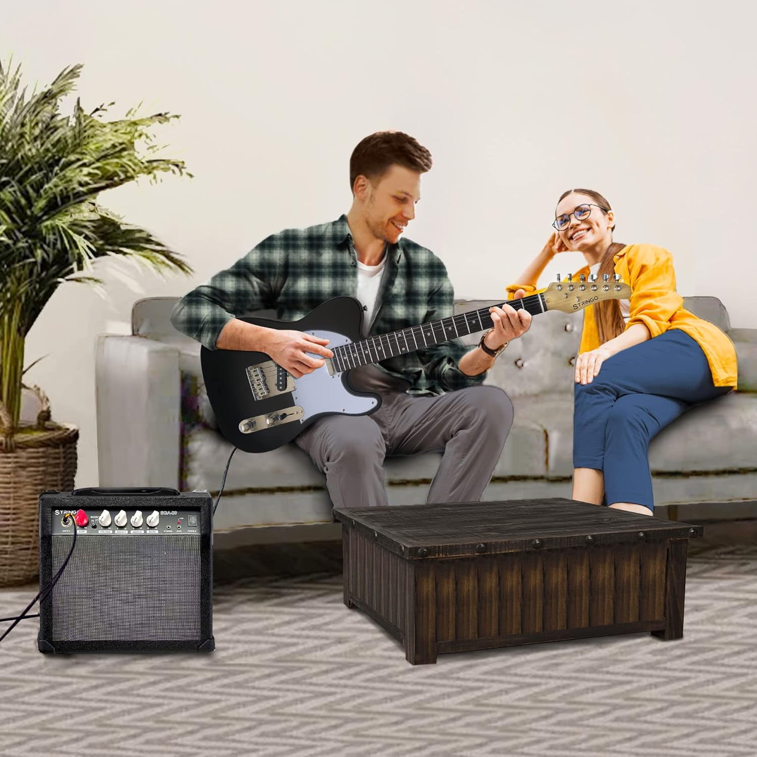 Stringo 20 Watt Guitar Amplifier Black .Practice Mp3 Input. Clean and Overdrive Channel