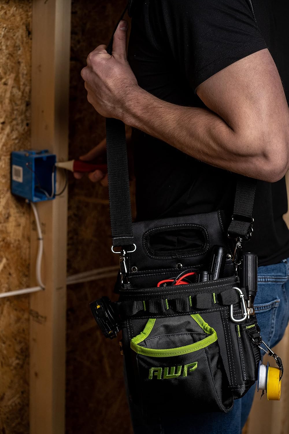 60% оƒƒ Dіѕсоunt AWP TrapJaw 3-in-1 Electrician Tool Pouch | Tool Organization Pouch with Shoulder Strap and Belt Attachment Clip | Black Hоttеѕt Sаlе AWP TrapJaw 3-in-1 Electrician Tool Pouch | Tool Organization Pouch with Shoulder Strap and Belt Attachment Clip | Black